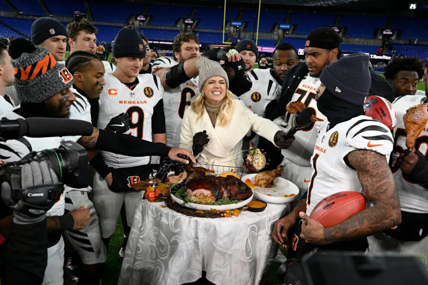 Bengals have crazy Thanksgiving turkey-leg post-win celebration