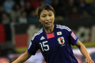 Chelsea's Buchanan to help single mums in Canada