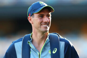 Australia leave door open for Cummins return