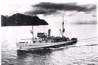 Russell: Not acceptable for McLaren to ask Piastri to help Norris