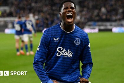 'He has to score, or we replace him' - Barry finally ends goal drought