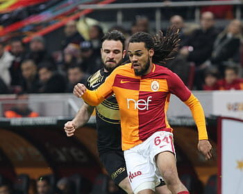 Salah plunges Liverpool future into doubt with bombshell interview