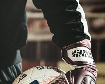 'Everyone follows fashion' - is Premier League better now than 20 years ago?