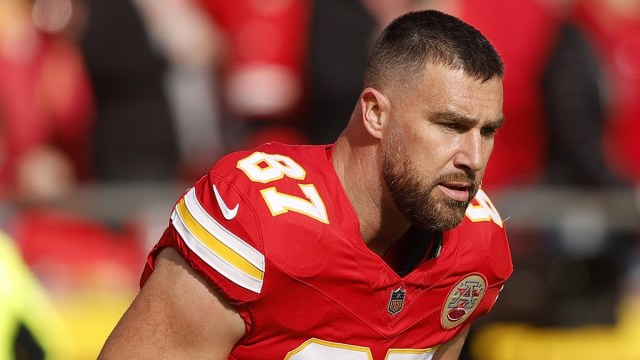 Travis Kelce’s Retirement Rumors Fuel After Chiefs vs Texans Errors