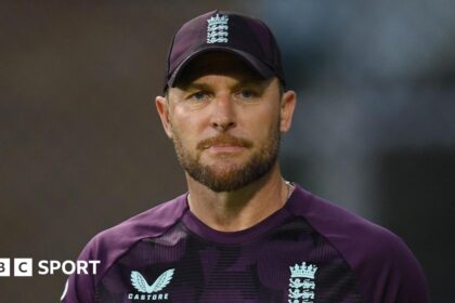 England cannot have 'glass jaw' - McCullum
