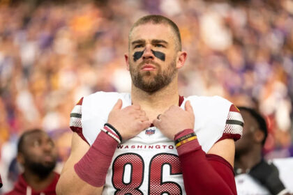 Zach Ertz will miss the rest of the season with a torn ACL