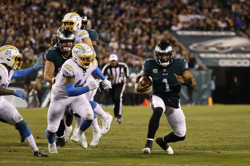 Eagles vs. Chargers: Monday Night Football Open Thread