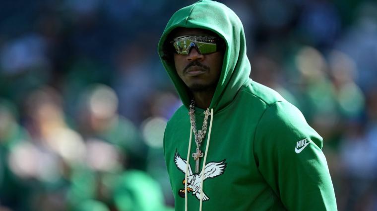 Is A.J. Brown playing tonight? Why Eagles WR is off to slow start in Week 14