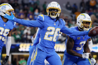 Chargers defeat Eagles in mistake-laden MNF game: Winners and losers