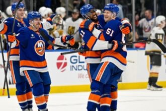 Emil Heineman's goal gives Islanders 5-4 shootout win over Golden Knights
