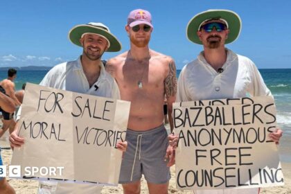 Sledged on the beach - England's break in Noosa