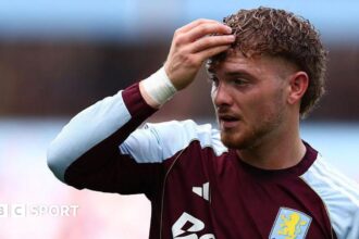 Emery wants to find 'solution' for loanee Elliott