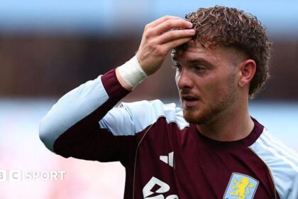 Emery wants to find 'solution' for loanee Elliott