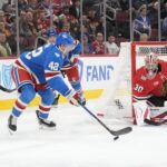 NHL roundup: Kraken pull even late, clip Kings in OT