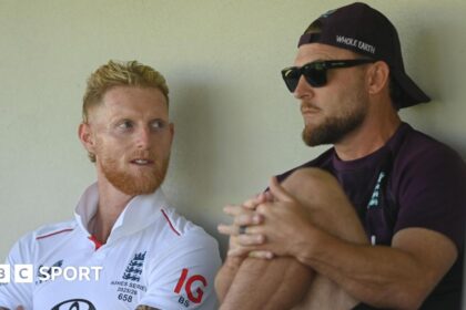 Four decisions for England before third Ashes Test