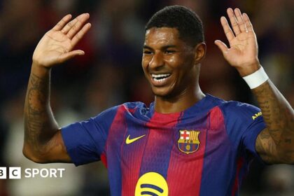 Barcelona 'not a pressure' for on-loan Rashford