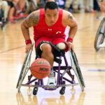 Wolves put Warriors away in Stephen Curry's 39-point return