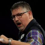 Anderson avoids shock to reach World Championship second round