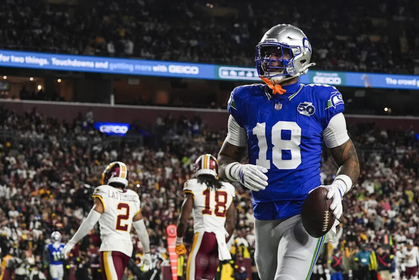 Seahawks announce several roster moves, place Elijah Arroyo on injured reserve