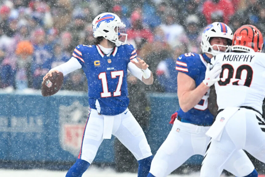 NFL quarterback rankings: Where does Bills' Josh Allen sit in Week 15?