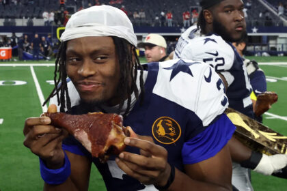 Is George Pickens playing today? Update for Cowboys WR in Week 15