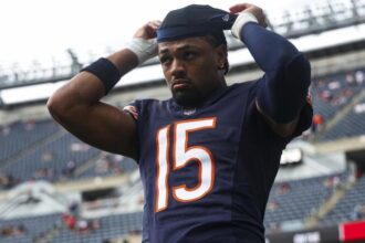 Is Rome Odunze playing today? Injury update, start or sit advice for Week 15