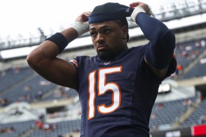 Is Rome Odunze playing today? Injury update, start or sit advice for Week 15