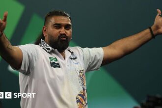 Kumar seals first Indian win at World Championship