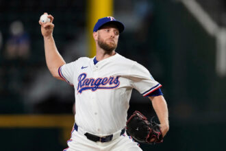 Veteran pitcher Merrill Kelly returns to Diamondbacks on a $40 million, 2-year deal, AP source says