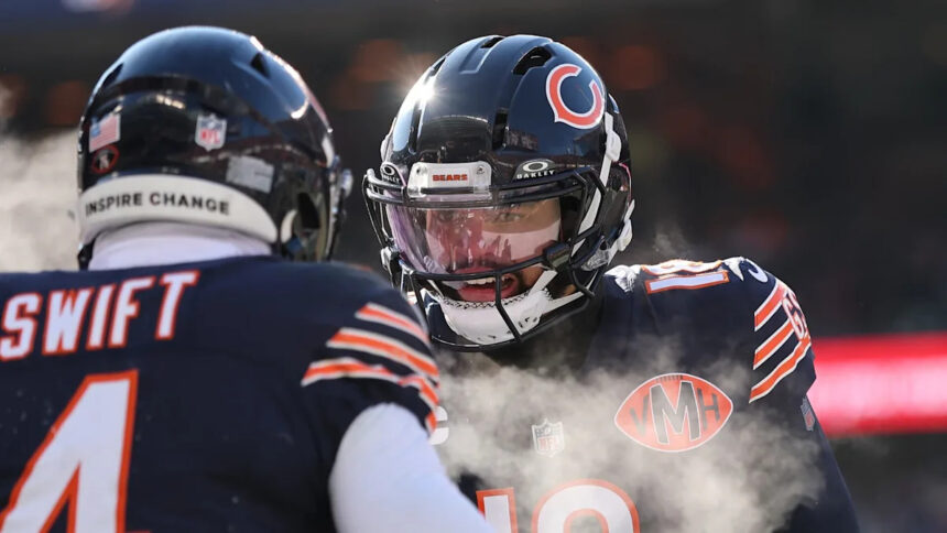 Bears lead Browns 14-0 at halftime