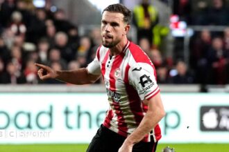 Henderson's Jota tribute after first league goal in four years