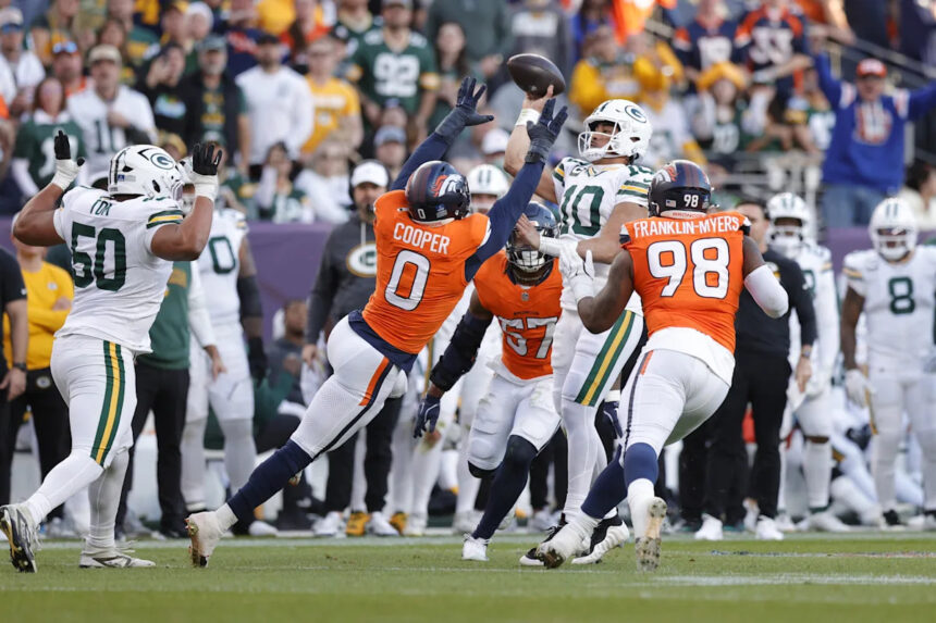 Broncos vs. Packers second quarter recap