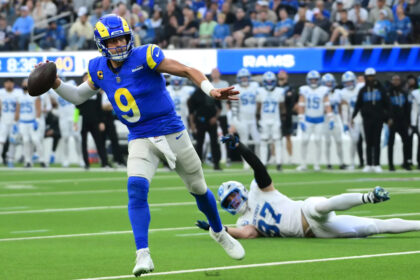 Matthew Stafford torments Lions playoff odds, outslugs Jared Goff 41-34