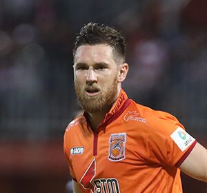 Broncos edge Packers, clinch playoff spot behind Bo Nix's 4 TDs