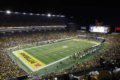 Dolphins vs. Steelers Monday Night Football: How to watch, online stream, start time,odds