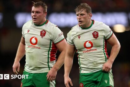 Why are Wales' captains leaving for England?