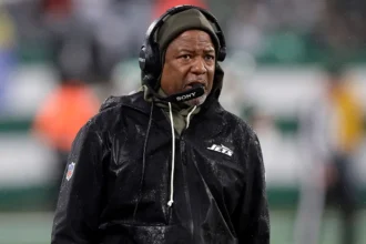 Jets fire defensive coordinator Steve Wilks after giving up 48 points to Jaguars