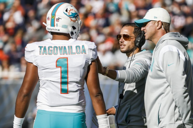 Miami Dolphins consider benching QB Tua Tagovailoa
