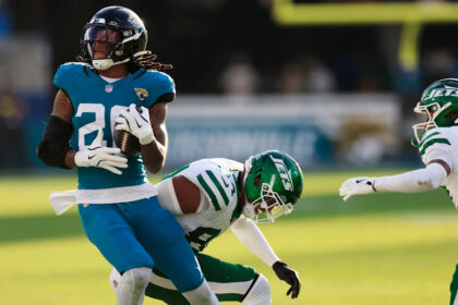 PFF: 5 lowest-graded Jets players on offense vs. the Jaguars