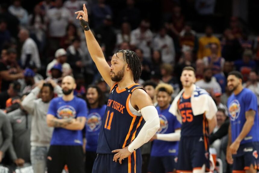 Knicks rally past Victor Wembanyama's Spurs to win NBA Cup