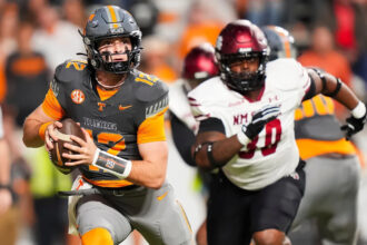 Tennessee football QB Jake Merklinger to enter transfer portal, per reports