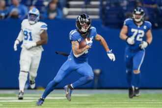 Colts reveal uniform for Monday Night matchup vs. 49ers