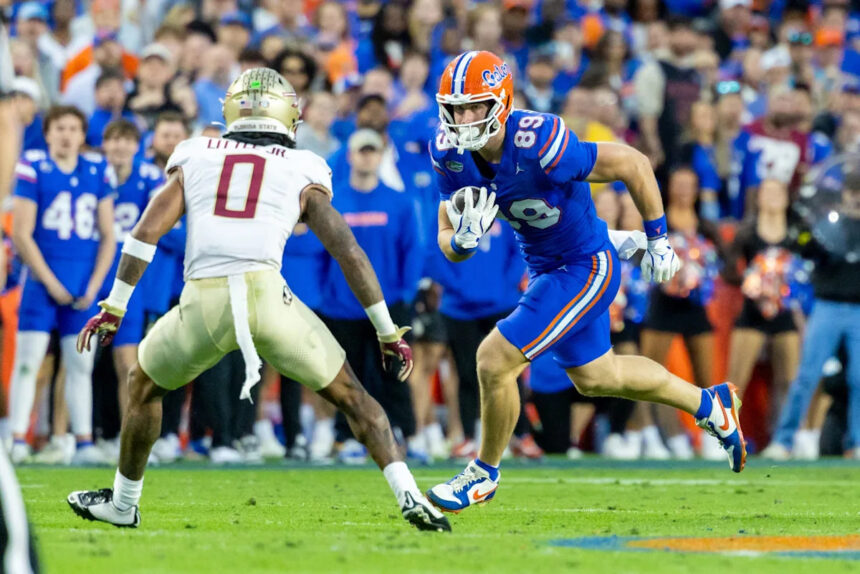 Florida football TE Hayden Hansen will enter NCAA transfer portal