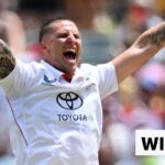 'He's going off!' - England strike after Australia make review error