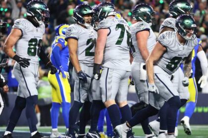 Seahawks two-point conversion, explained: Why Seattle tied game after apparent incomplete pass