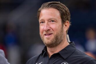 Celebrities at Jake Paul vs. Anthony Joshua: Dave Portnoy, Laila Ali among list of stars in Miami fo