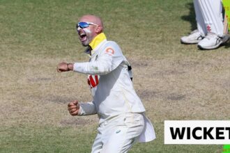 'Oh no, what's he done?' - Brook bowled after reverse sweep attempt