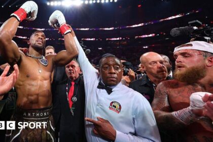 Joshua and Paul earn riches but deliver budget sporting spectacle
