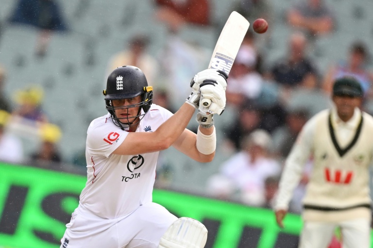 Australia remove Smith as England still need 126 to keep Ashes alive