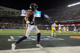 Instant analysis of Packers' 22-16 overtime loss to Bears in Week 16